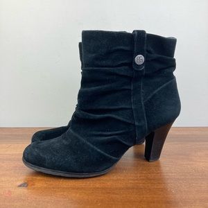 BCBG Paris Women's CadenCex Black Suede Slouch Ankle Heel Boots Size 8B EU 38.